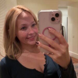 Meet your Posher, Jillian